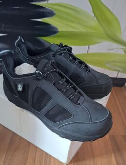 Fitnessschuhe (Gewichtsschuhe) Gr. 44 Neu! - Kaufering