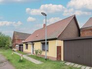 Gestaltbares Eigenheim inkl. Scheune mit Garten, Garage und Carport in Genthin-Parchen - Genthin Zentrum