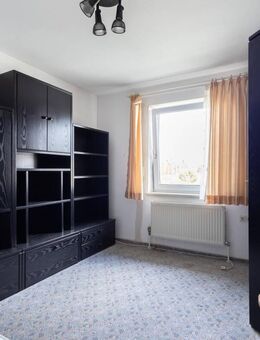 Renovierungsbedürftige Wohnung in Karlskron - Karlskron