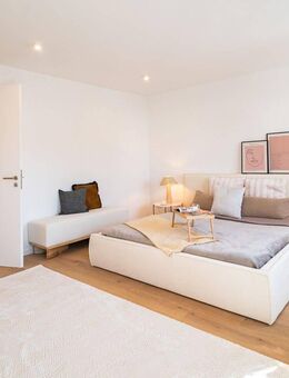 NEUBAU Stilvolle Villenhälfte mit 5,5 Zimmern und Südgarten in ruhiger Lage -letzte Einheit- - München