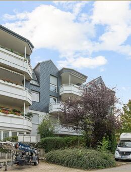 Großzügige 3 Raum Wohnung mit herrlichem Blick vom Balkon über das Werdener Ruhrtal, inkl.TG-Platz ! - Essen