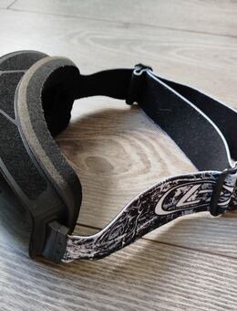 L7 verschspiegelte Ski/Snowboardbrille Schwarz belüftet **Anschauen** - Köln