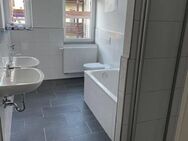 Frisch renovierte Dachgeschosswohnung wartet auf Ihren Einzug! - Arnstadt