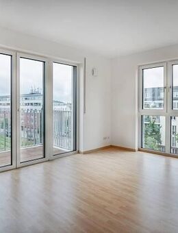 Barrierefreies Wohnen: Lichtdurchfluteter 3-Zimmer Erstbezug - Berlin