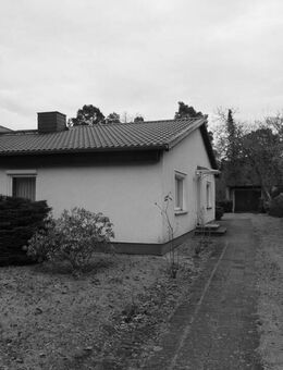 Renovierungsbedürftiges Einfamilienhaus mit großem Grundstück und viel Potenzial! - Nuthetal