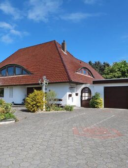 Gepflegter Bungalow mit großem Grundstück - Barßel