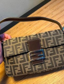 Fendi Vintage Baguette Handtasche - Berlin Mitte