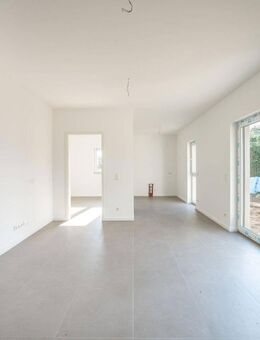 !! Exklusive 3,5-Zimmer Wohnung mit Garten und Stellplatz !! - Berlin
