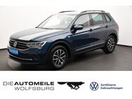 VW Tiguan, 1.5 TSI Life, Jahr 2023 - Wolfsburg
