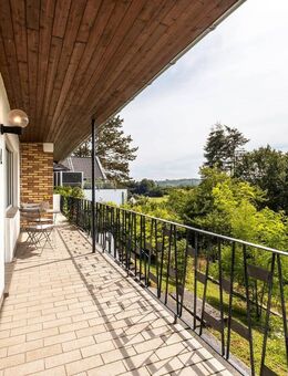 MANNELLA *Gestalten Sie Ihr Glück* Bungalow mit separatem kleinen Häuschen in Hennef Weingartsgasse - Hennef (Sieg)