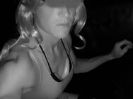 Feminine devote Sissy sucht. - Memmingen