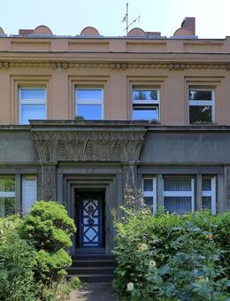 Denkmal im Dichterviertel - Köln