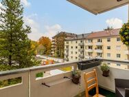 Gut geschnittene 4-Zimmer-Wohnung mit Loggia und Balkon in zentraler Lage - München