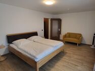 1-Zimmerwohnung mit TV, Wlan, Küche, Dusche/Wc, Balkon, Waschmaschine, Trockner und Parkplatz - Böblingen