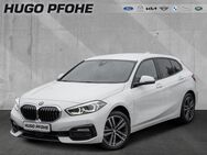 BMW 118, d Sport Line Aktive Abstandsre, Jahr 2023 - Schwerin