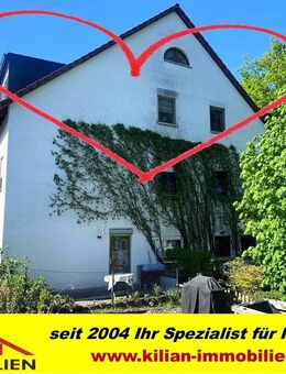 KILIAN IMMOBILIEN! EXKLUSIVE 3 ZI. GALERIE-WOHNUNG MIT 95 M² WFL. IN BERNLOHE - ROTH! GARTEN * WÄRMEPUMPE * FUSSBODENHEIZUNG * EBK * KAMINOFEN - Roth (Bayern)