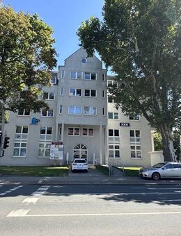 Gepflegter Neubau mitten im Zentrum - Geschäftshaus mit Tiefgarage - Gera