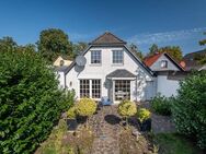 westimmobilien: „Schöner Wohnen“ am “Rosarium“ Ansprechendes Einfamilienhaus in ansprechender Lage - Uetersen