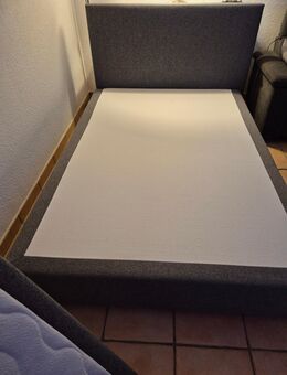 Ein wirklich  sehr gutes und bequemes (Gäste)Bett . Absolut  Neuwertig ! - Bottrop