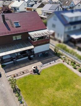 Großzügiges 3-Familienhaus mit tollem Grundstück und Garagenhof in Philippsburg-Huttenheim - Philippsburg