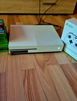 XBOX ONE S 500 GB in weiß mit 8 Spiele zu verkaufen - Castrop-Rauxel