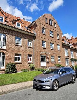 2,5 Zimmer Wohnung im Dachgeschoss mit allem Komfort! Aufzug, Tiefgarage, Stadtnähe... - Mölln (Schleswig-Holstein)