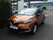 Renault Captur, TCe 90 Limited Deluxe, Jahr 2018 - Bamberg