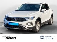 VW T-Roc, 1.0 TSI Life, Jahr 2023 - Schwäbisch Hall