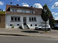 Wohnhaus in zentraler Lage mit großem Grundstück und Garage! - Schiffweiler
