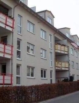 2-Raum-Wohnung mit Balkon und Parkhausstellplatz! - Pirna