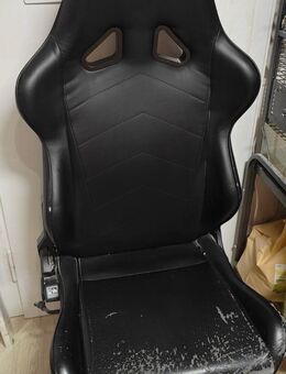 Verschenke DXRACER TANK in Schwarz - Pegnitz