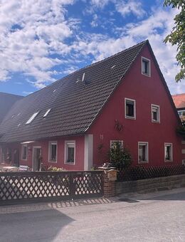 Gemütliches Bauernhaus mit großer Scheune - Uehlfeld