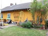 Einfamilienhaus mit ELW, Garage und großem Grundstück in Bestlage - Gundersheim