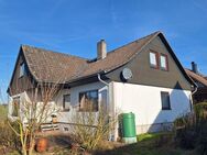 Gepflegtes 1-2 Familienhaus in sonniger Lage von Kassel-Warteberg - Kassel