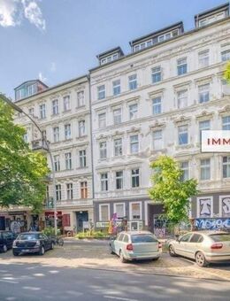 IMMOBERLIN.DE - Sympathische Altbauwohnung mit großer Westterrasse & kleinem Garten in ruhiger Gartenhauslage - Berlin