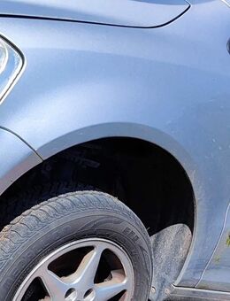 VW Fox 2006 Schlachtfest Kotflügel silber links o. rechts - Bocholt