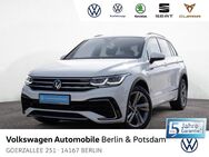 VW Tiguan, 2.0 TSI R-Line, Jahr 2022 - Berlin