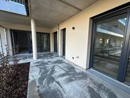 Erstbezug! 3-Zi Neubau Erdgeschosswohnung mit Terrasse ~ Stadtnah ~ TG-Stellplatz ~ Aufzug uvm. - Fürth