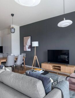 charmante 4 Zimmer Wohnung unweit vom Tiergarten und Schloss Charlottenburg entfernt - Berlin