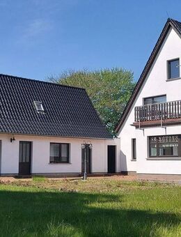+++HALBINSEL DARSS+++Zum Verkauf steht ein großzügiges Einfamilienhaus in Hafennähe von Zingst. - Zingst (Ostseebad)