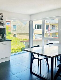 Wohnkomfort über zwei Ebenen - Stockach