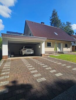 Modernes Ein- Zweifamilienhaus - Einziehen und wohlfühlen - Provisionsfrei - Extertal