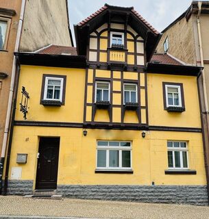 Stadthaus, Wohn- und Geschäftshaus im Zentrum von Weißenfels