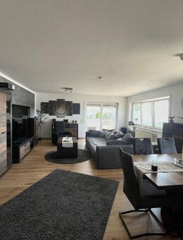 Großzügige 4-Zimmerwohnung im Gewerbegebiet von Holzgerlingen - ideal für Pendler und Familien - Holzgerlingen
