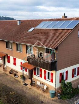 Großzügiges Wohnobjekt mit Potenzial für vielfältige Nutzungskonzepte - Gaildorf