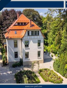 Historische Gründerzeitvilla an der Achalm - Wellness-Pool & imposante Parkanlage - Reutlingen