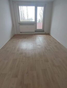 Ideal für Paare: 2 Zimmer mit Balkon! - Sangerhausen
