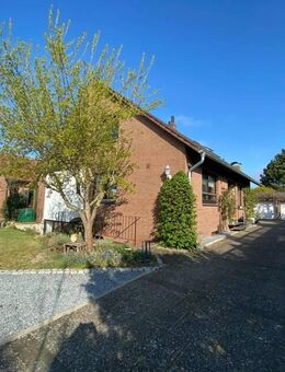 Schönes Familienhaus in ruhiger Lage - Liebenau - Liebenau (Niedersachsen)