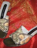 NEU * Pin-up Style * Kr.ko- Leder * Pantoletten * Slipper * Sandaletten * Sandalen * Schuhe "Peter Kaiser" Gr. 4 * 36,5 * 36½ * khaki- grün * terra * in 88499