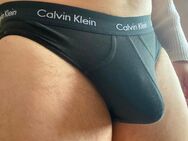 Getragene Calvin Klein Unterhose - Nürnberg
